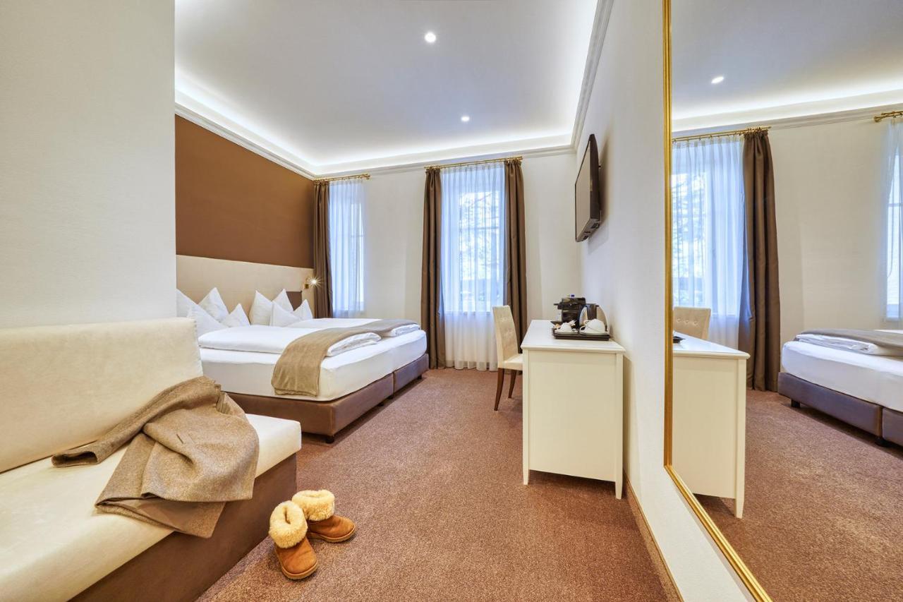 Deluxe Doppel-/Zweibettzimmer